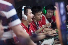 CN DOTA内战！PSG.LGD与Azure Ray会师TI15总决赛！